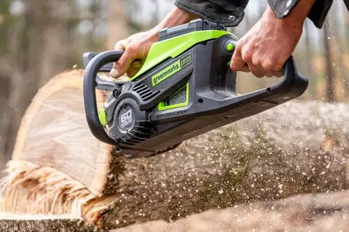 Greenworks 60V 16" Brushless Chainsaw 5 Greenworks 60V 16" Brushless Chainsaw