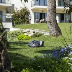 All Husqvarna Automowers® Husqvarna Automower 450X 9 All Husqvarna Automowers® Husqvarna Automower 450X