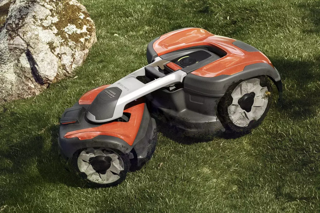 Husqvarna Automower 535 AWD 7 Husqvarna Automower 535 AWD