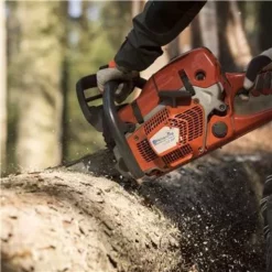 Husqvarna 565 AutoTune Chainsaw 11 Husqvarna 565 AutoTune Chainsaw