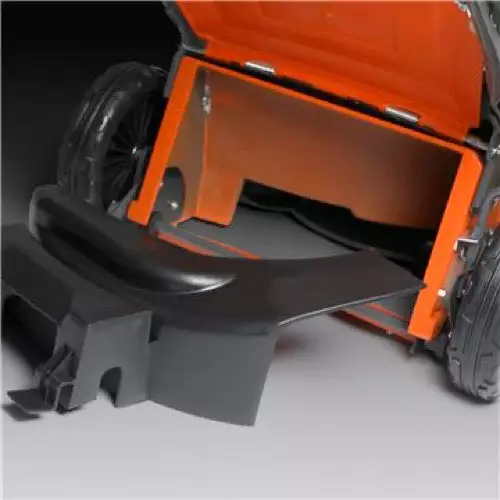 Husqvarna LC118 Mulch And Catch Lawn Mower 4 Husqvarna LC118 Mulch And Catch Lawn Mower