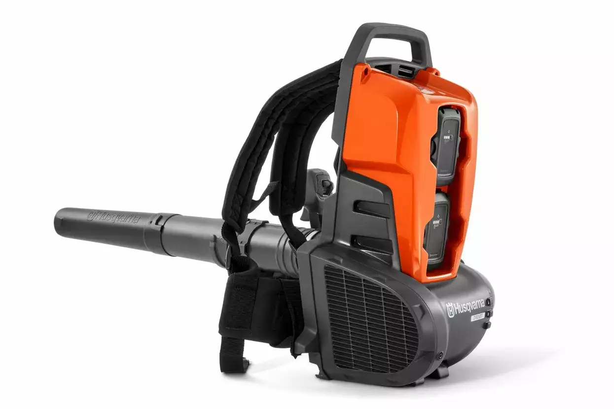 Leaf Blowers Husqvarna 340iBT Backpack Battery Blower (Skin Only) 4 Leaf Blowers Husqvarna 340iBT Backpack Battery Blower (Skin Only)
