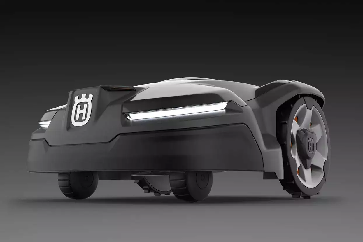 Husqvarna Automower 405X All Husqvarna Automowers® 7 Husqvarna Automower 405X All Husqvarna Automowers®